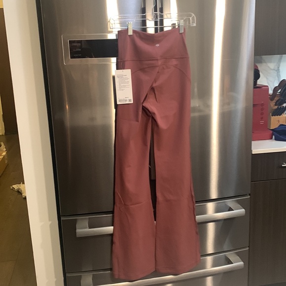 Lululemon Super High-Rise Nulu Groove Pants NWT - Picture 7 of 10